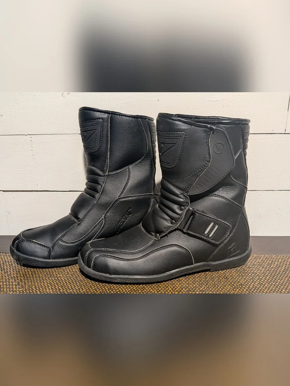 Discont'd Joe Rocket Black Mercury Leather Motorcycle Boot Hook & Loop Close 10